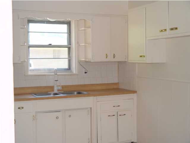 9822 Blue Lick Road Louisville, KY 40229 - Photo 20 of 24 Additional Photo