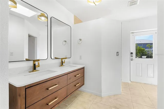 $775,000 | 333 Sally Lee Drive, Ellenton, FL 34222