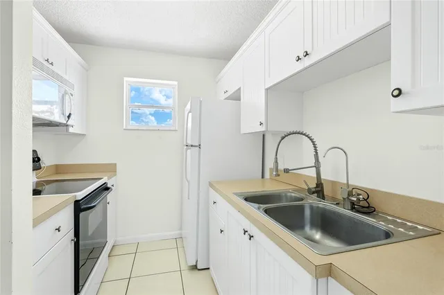 $775,000 | 333 Sally Lee Drive, Ellenton, FL 34222