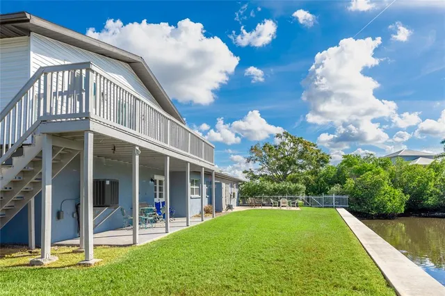 $775,000 | 333 Sally Lee Drive, Ellenton, FL 34222