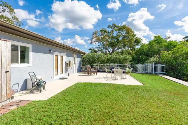 $775,000 | 333 Sally Lee Drive, Ellenton, FL 34222