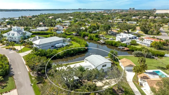 $775,000 | 333 Sally Lee Drive, Ellenton, FL 34222