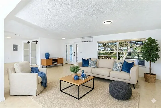 $775,000 | 333 Sally Lee Drive, Ellenton, FL 34222