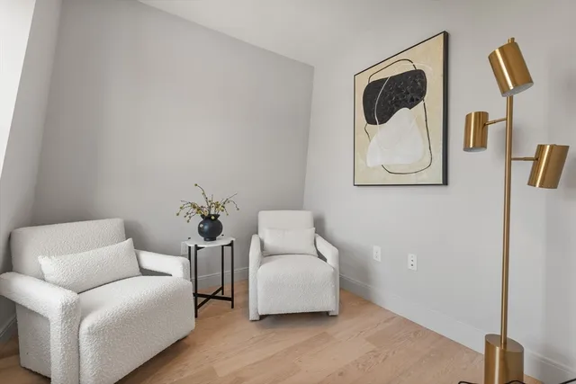 $599,000 | 88 Maverick Street, Unit 4, Boston, MA 02128