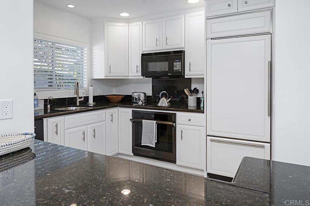 155 15th Street Del Mar, CA 92014 - Photo 18 of 34
