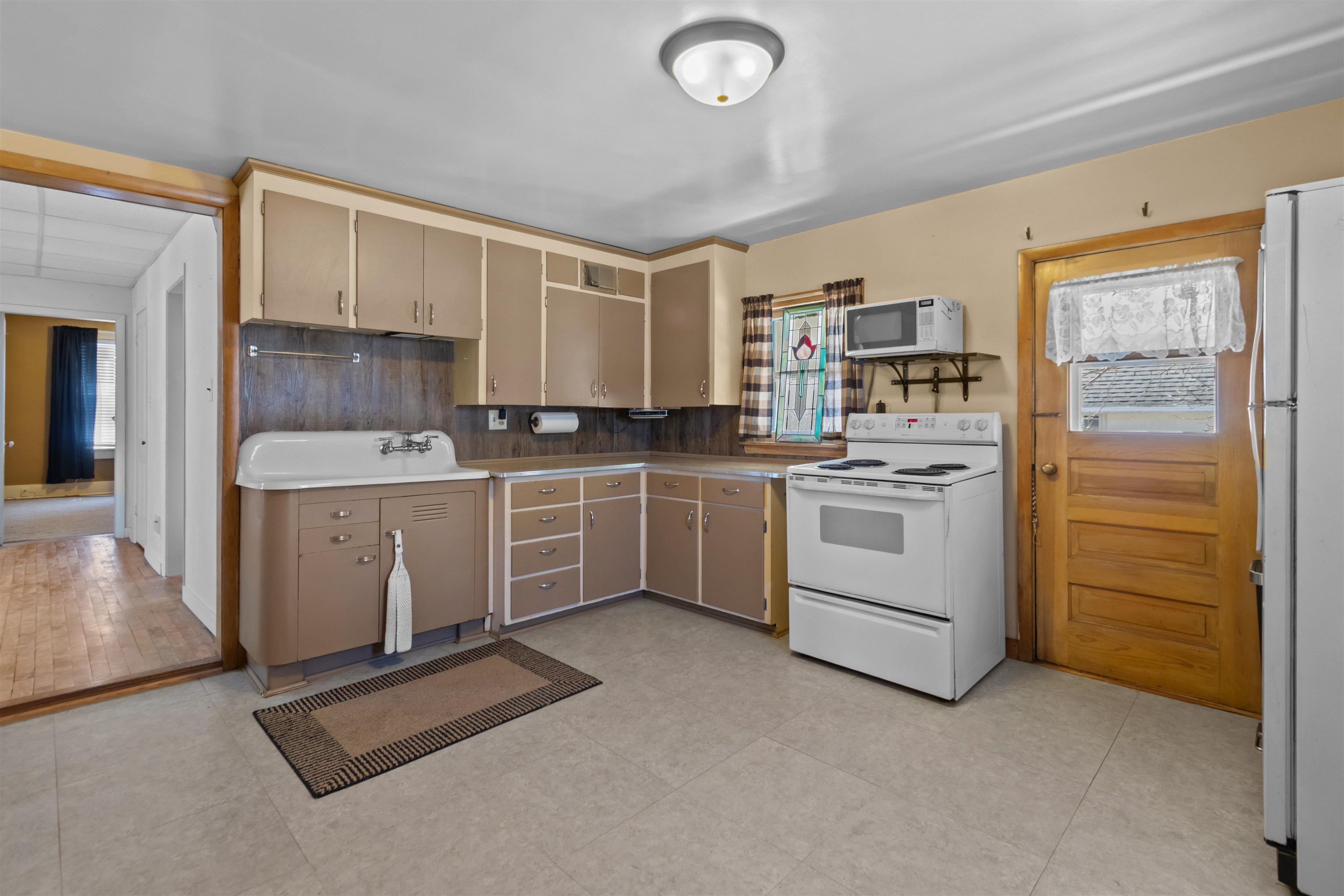 543 North State Street Appleton, WI 54911 - Photo 16 of 36