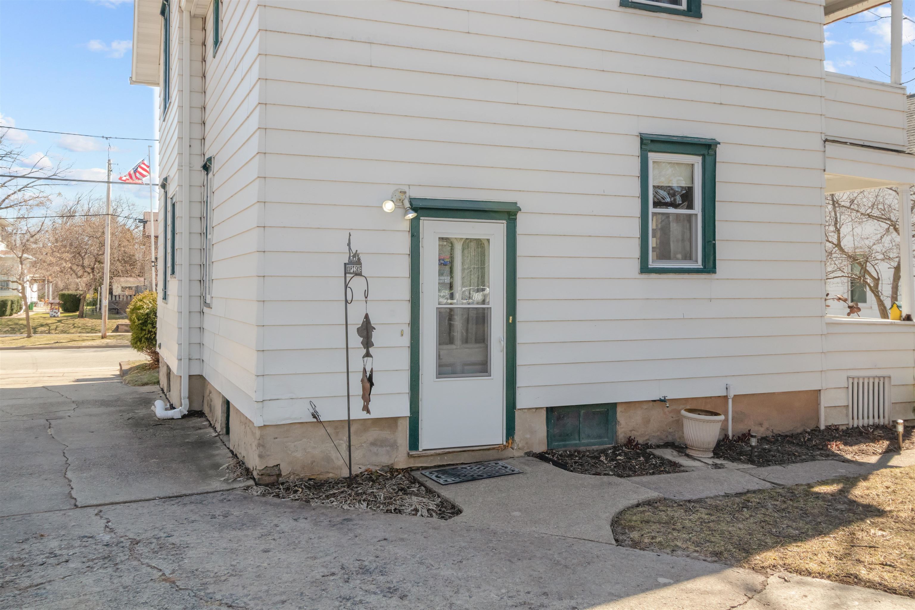 543 North State Street Appleton, WI 54911 - Photo 31 of 36