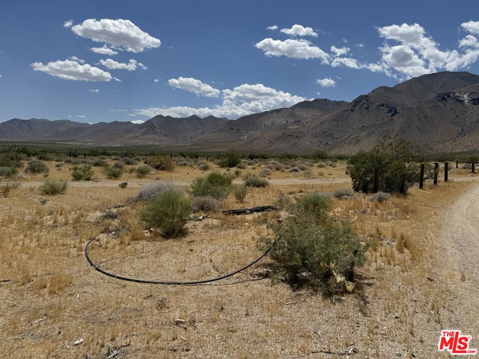 401 Sterling Road Inyokern, CA 93527 - Photo 12 of 37 a view of a lake