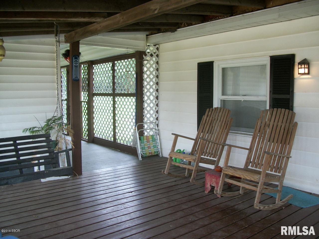 185 Goolsby Road Eldorado, IL 62930 - Photo 7 of 23 Gallery Image 7