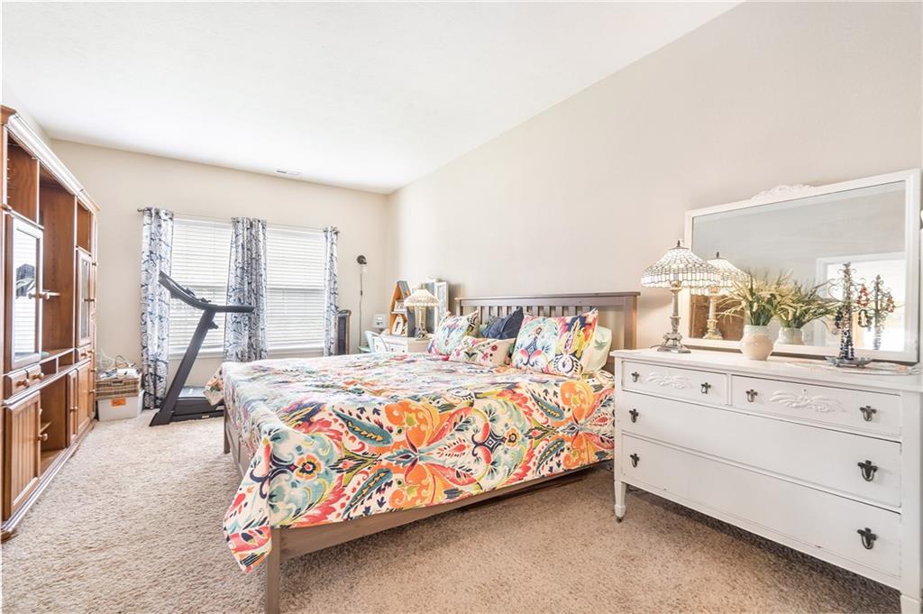 12336 Schoolhouse Road Fishers, IN 46037 - Photo 14 of 27 Gallery Image 14