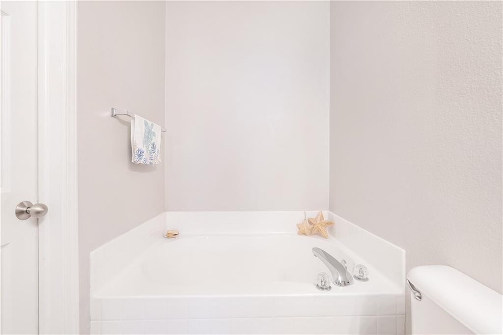 12336 Schoolhouse Road Fishers, IN 46037 - Photo 17 of 27 Gallery Image 17