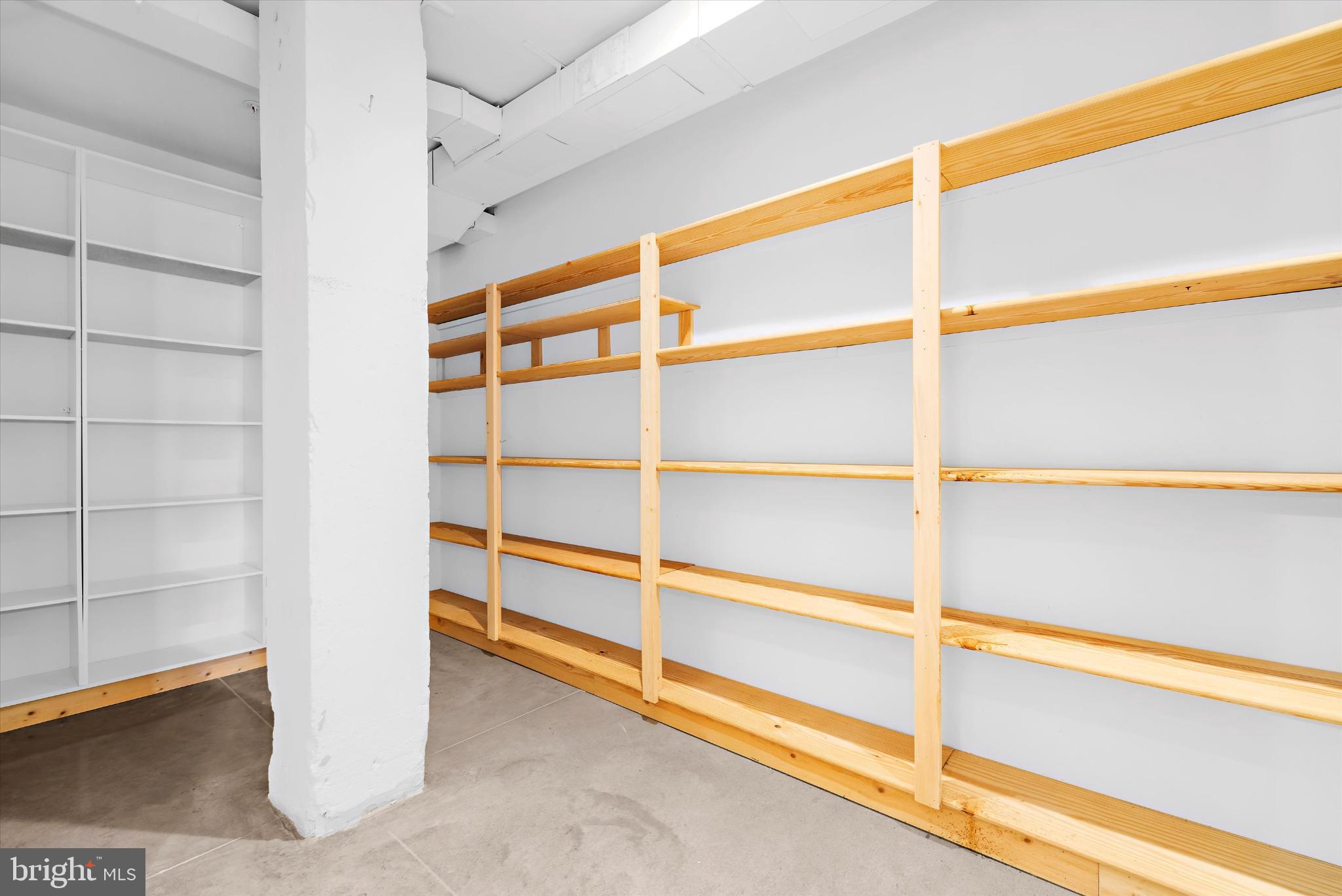 1220 Bank Street, Unit 303 Baltimore, MD 21202 - Photo 23 of 50 Two large walk-in closets