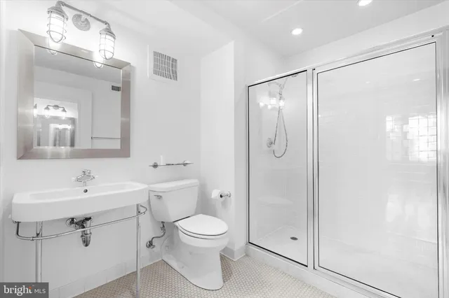 $725,000 | 1220 Bank Street, Unit 303, Baltimore, MD 21202