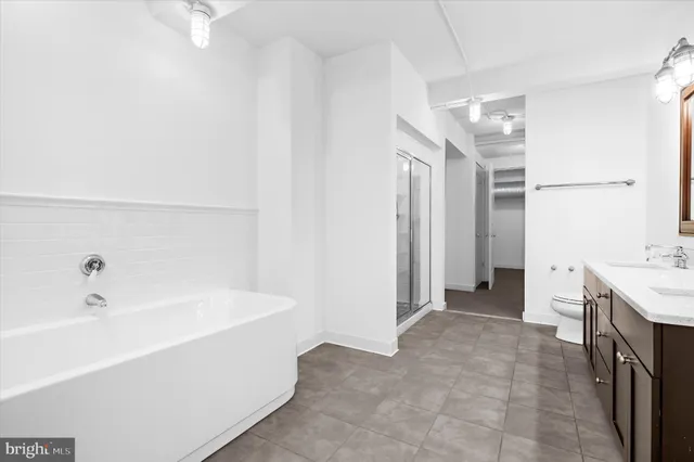 $725,000 | 1220 Bank Street, Unit 303, Baltimore, MD 21202