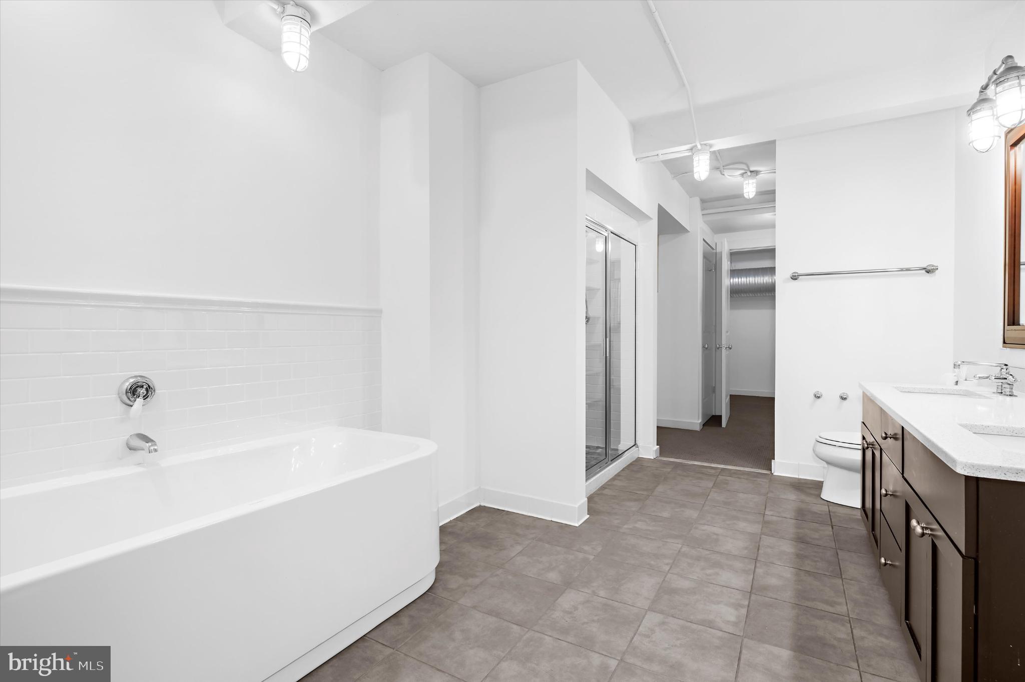 1220 Bank Street, Unit 303 Baltimore, MD 21202 - Photo 43 of 50