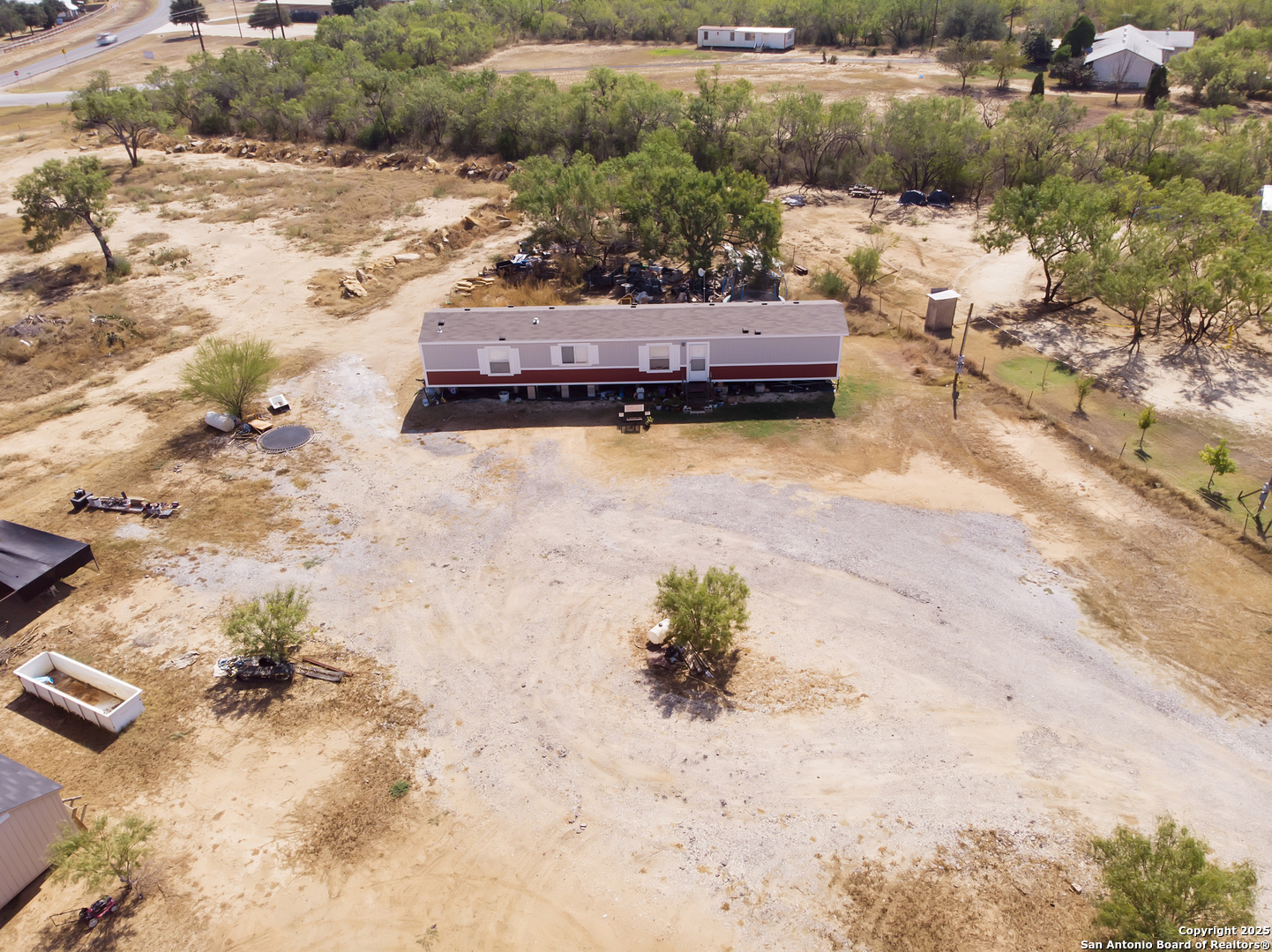 77 Cielo Way Lytle, TX 78052 - Photo 12 of 13