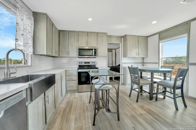 $209,000 | 77 Cielo Way, Lytle, TX 78052