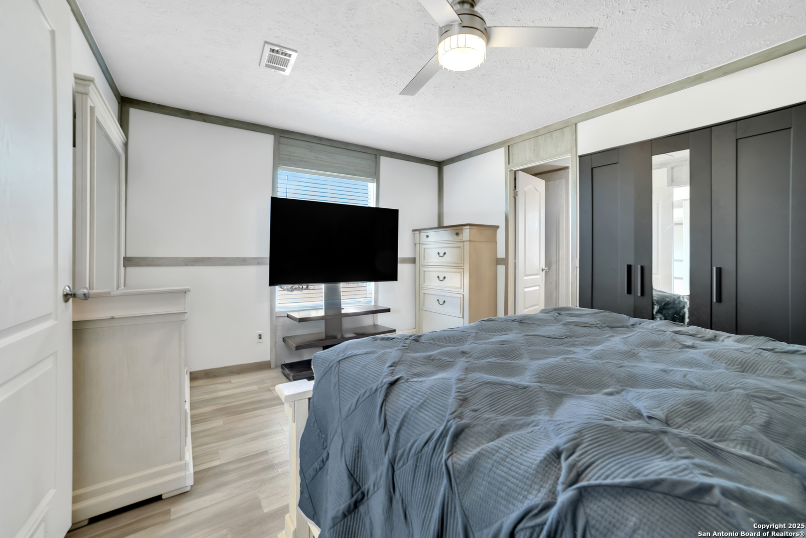 77 Cielo Way Lytle, TX 78052 - Photo 6 of 13