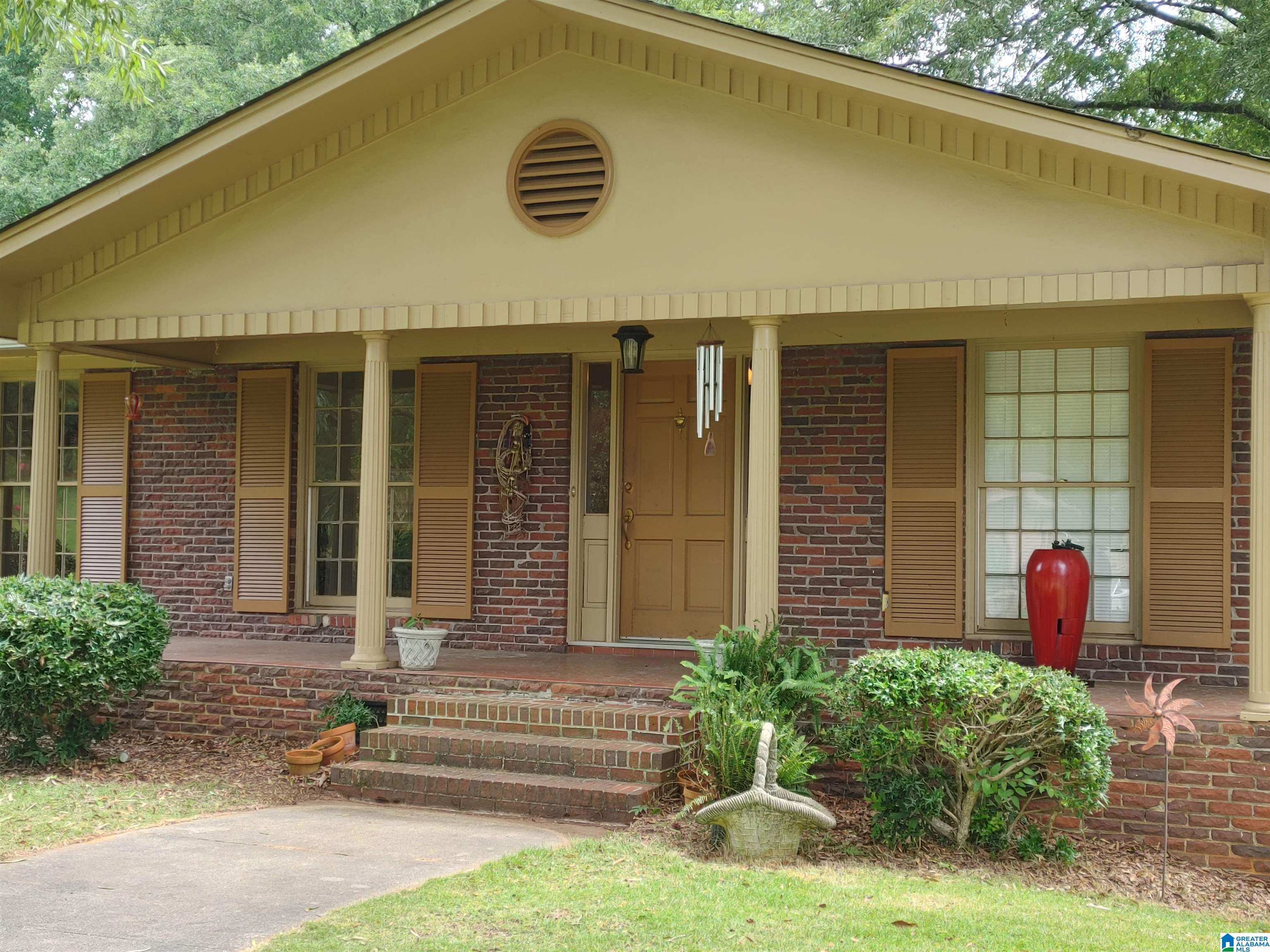 2404 Lake Terrace Road Sylacauga, AL 35150 - Photo 2 of 23