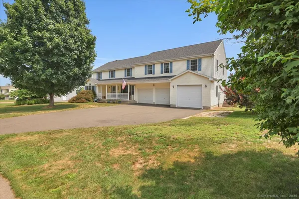 $720,000 | 107 Trumbull Lane, South Windsor, CT 06074