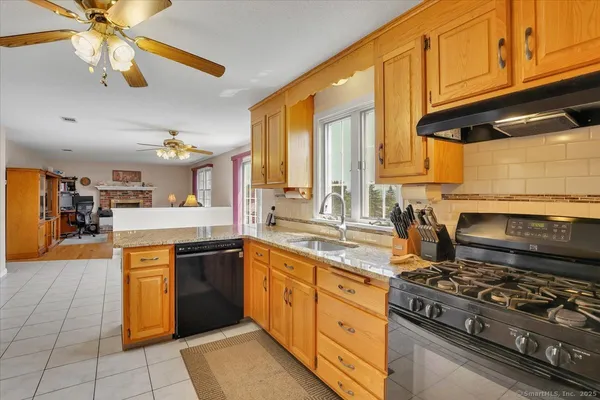 $720,000 | 107 Trumbull Lane, South Windsor, CT 06074