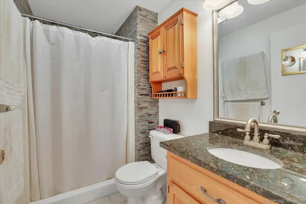$720,000 | 107 Trumbull Lane, South Windsor, CT 06074