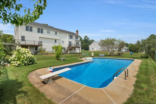 $720,000 | 107 Trumbull Lane, South Windsor, CT 06074