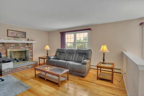 $720,000 | 107 Trumbull Lane, South Windsor, CT 06074