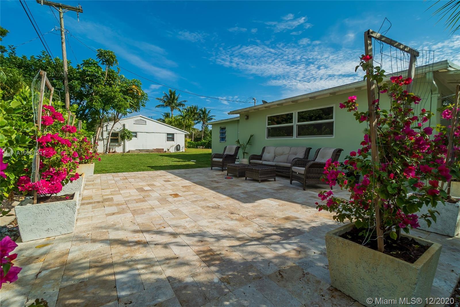 151 Gregory Road West Palm Beach, FL 33405 - Photo 22 of 29