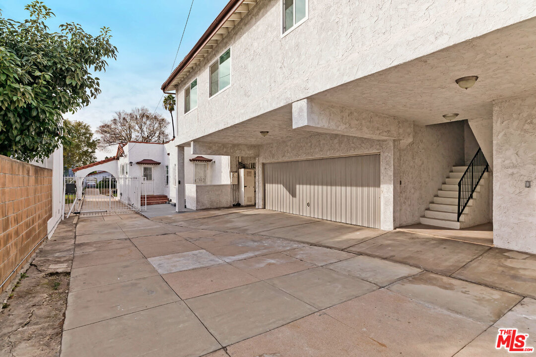 1522 South Point View Street Los Angeles, CA 90035 - Photo 19 of 26