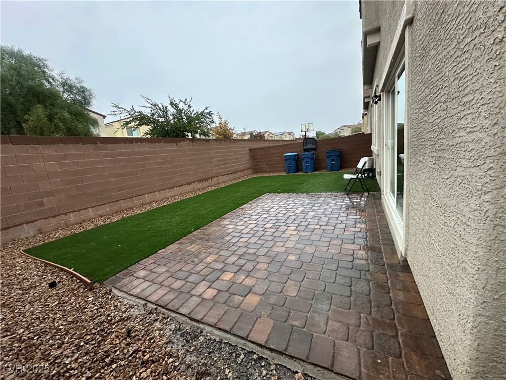 4620 Amberley Ridge Avenue Las Vegas, NV 89115 - Photo 20 of 24
