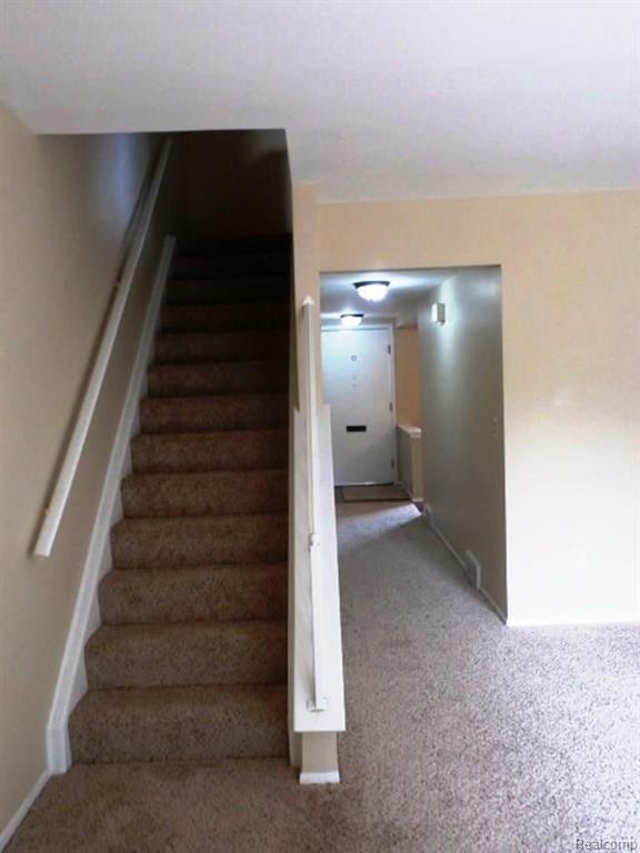 4312 15 Mile Road Sterling Heights, MI 48310 - Photo 11 of 24