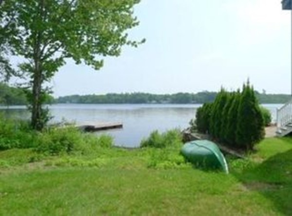 16 Beech Street Hamilton, MA 01982 - Photo 2 of 24 Gallery Image 2