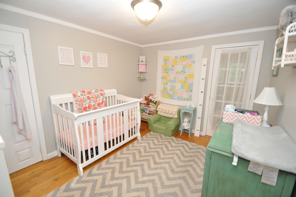 16 Beech Street Hamilton, MA 01982 - Photo 6 of 24 Gallery Image 6