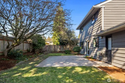 $1,198,000 | 119 164th Avenue Northeast, Bellevue, WA 98008