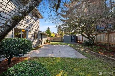 $1,198,000 | 119 164th Avenue Northeast, Bellevue, WA 98008