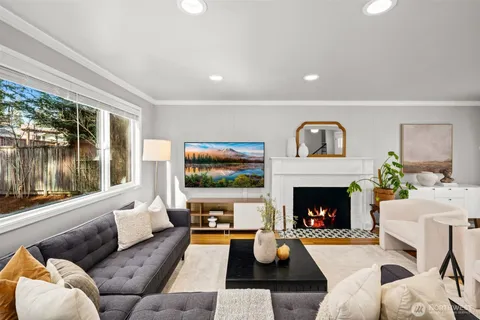 $1,198,000 | 119 164th Avenue Northeast, Bellevue, WA 98008