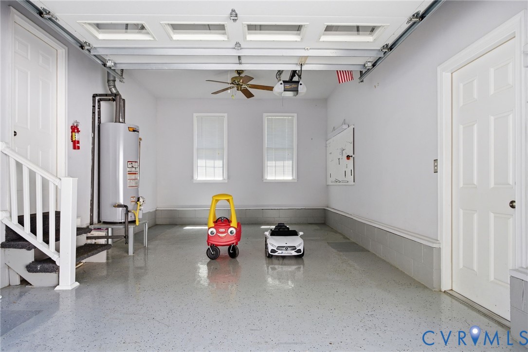 10180 Atlee Ridge Road Mechanicsville, VA 23116 - Photo 36 of 42 Two car garage?