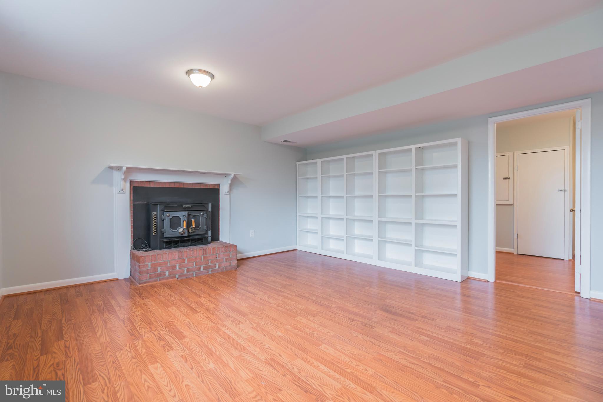 7810 Ontario Road Gainesville, VA 20155 - Photo 21 of 30 Rec Room