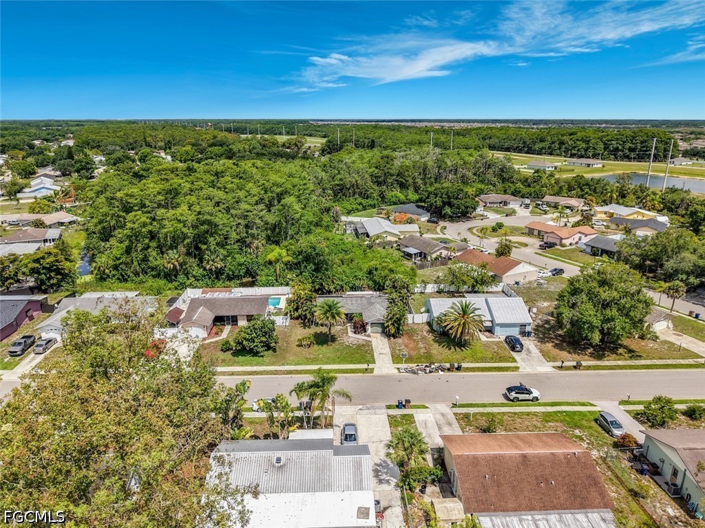 15506 Spring Line Lane Fort Myers, FL 33905 - Photo 12 of 50