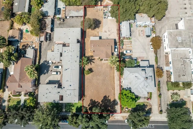 $2,300,000 | 823 North Orange Grove Boulevard, Pasadena, CA 91103