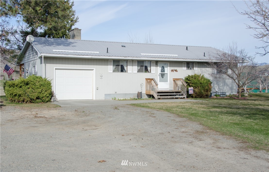171 Duck Lake Road Omak, WA 98841 - Photo 1 of 25 Gallery Image 1