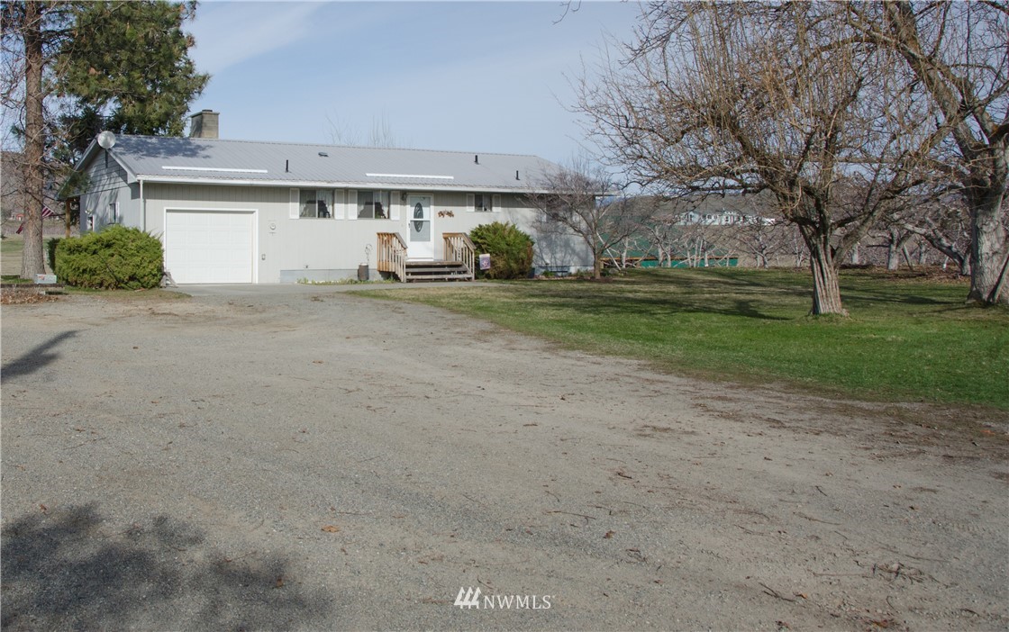 171 Duck Lake Road Omak, WA 98841 - Photo 2 of 25 Gallery Image 2