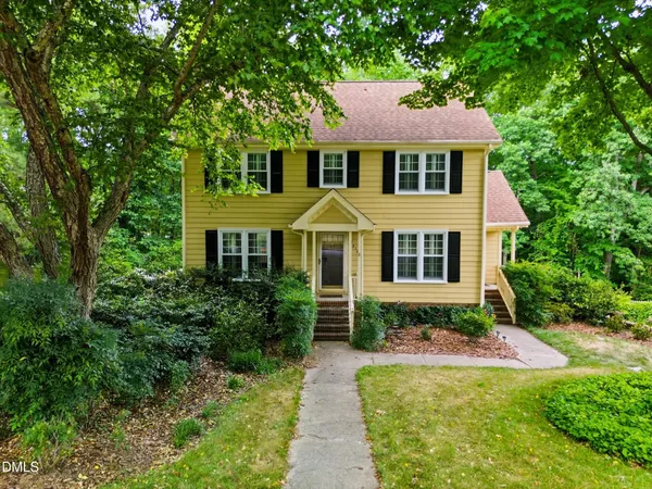 $465,000 | 7312 Deer Track Drive, Raleigh, NC 27613