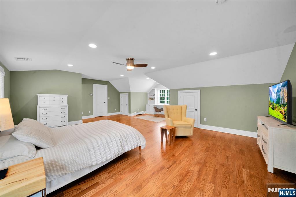 222 Deep Brook Road Wyckoff, NJ 07481 - Photo 40 of 50
