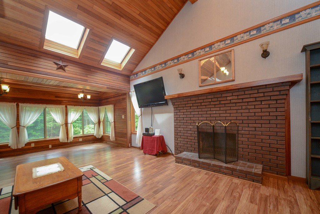 30 Burnshirt Road Phillipston, MA 01331 - Photo 23 of 30