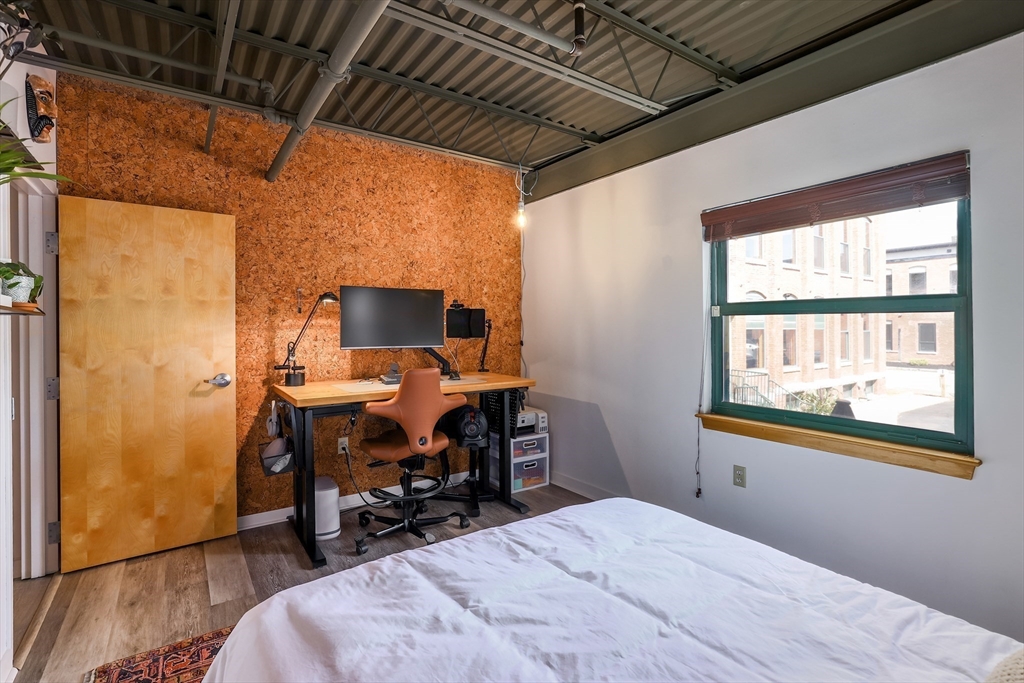 1 Envelope Terrace, Unit TH1 Worcester, MA 01604 - Photo 18 of 27