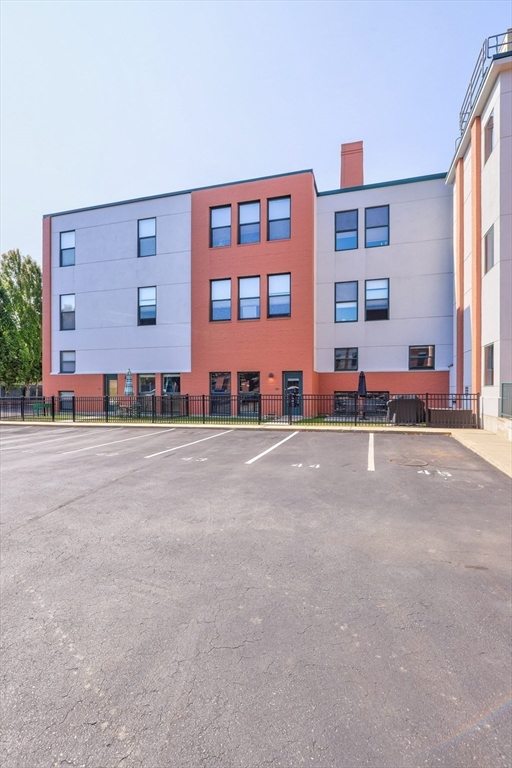 1 Envelope Terrace, Unit TH1 Worcester, MA 01604 - Photo 26 of 27