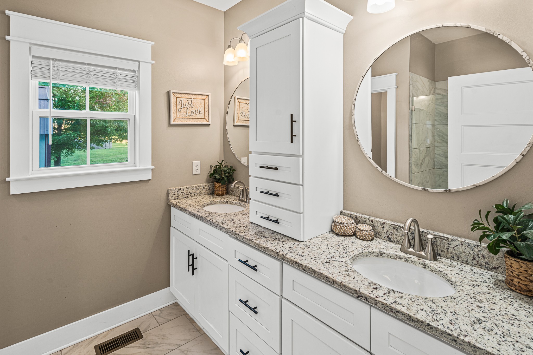 2656 Laws Road McMinnville, TN 37110 - Photo 17 of 34 Gallery Image 17