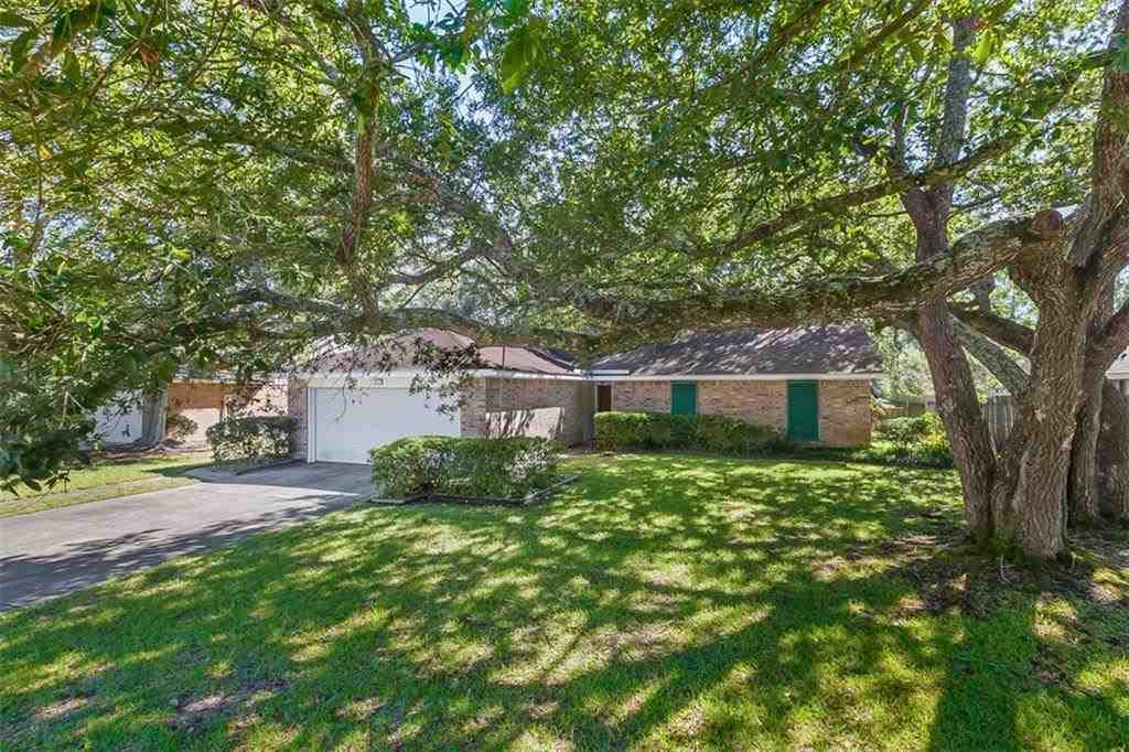 129 Lake D Este Slidell, LA 70461 - Photo 13 of 15